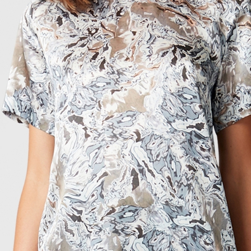 Nique Illusion Print Short Sleeve Men's Button Up Shirt